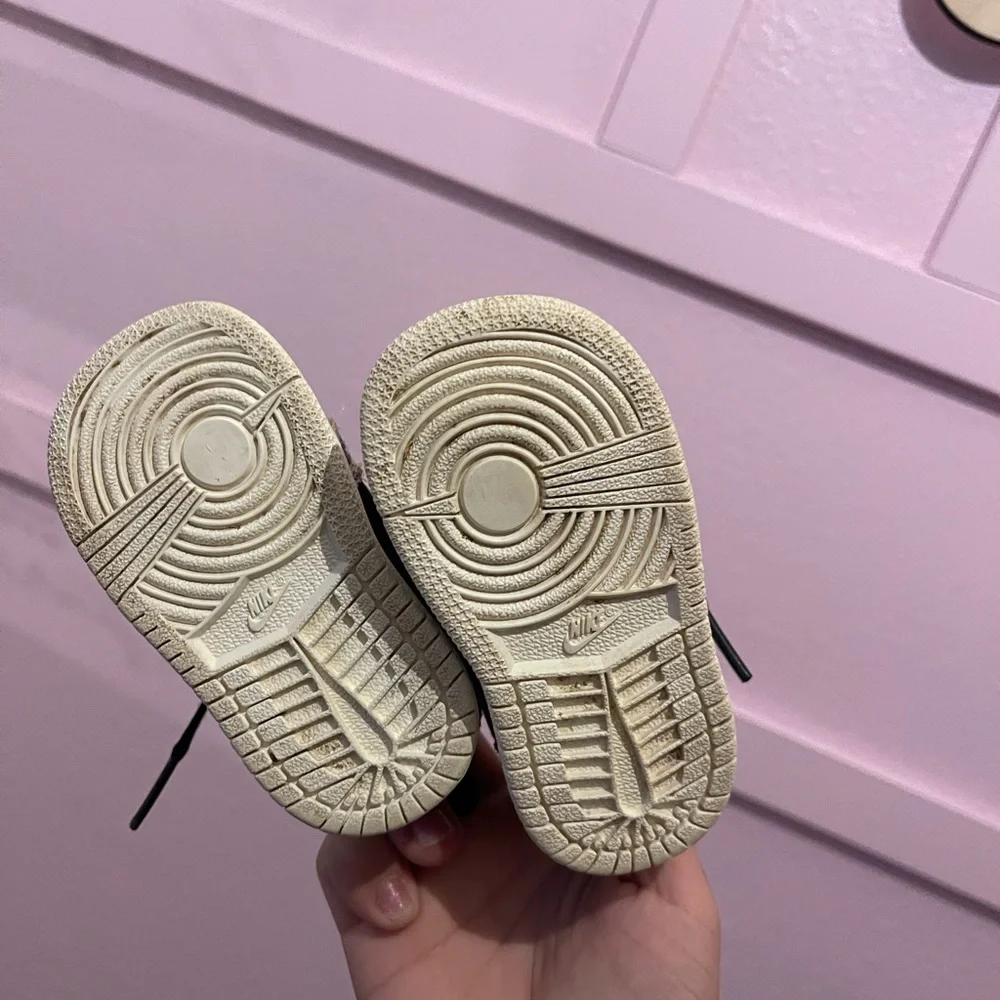 Baby Air Jordans - Picture 4 of 5